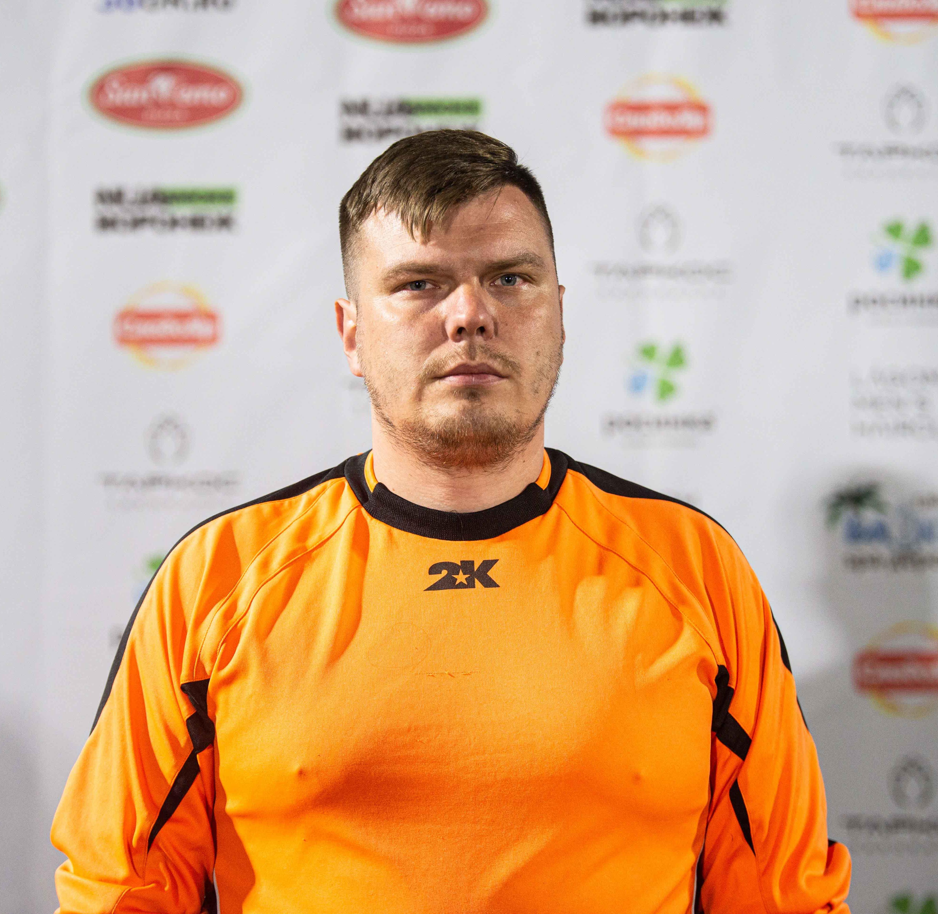 Сергей Овчаров