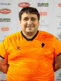 Олег Новиков